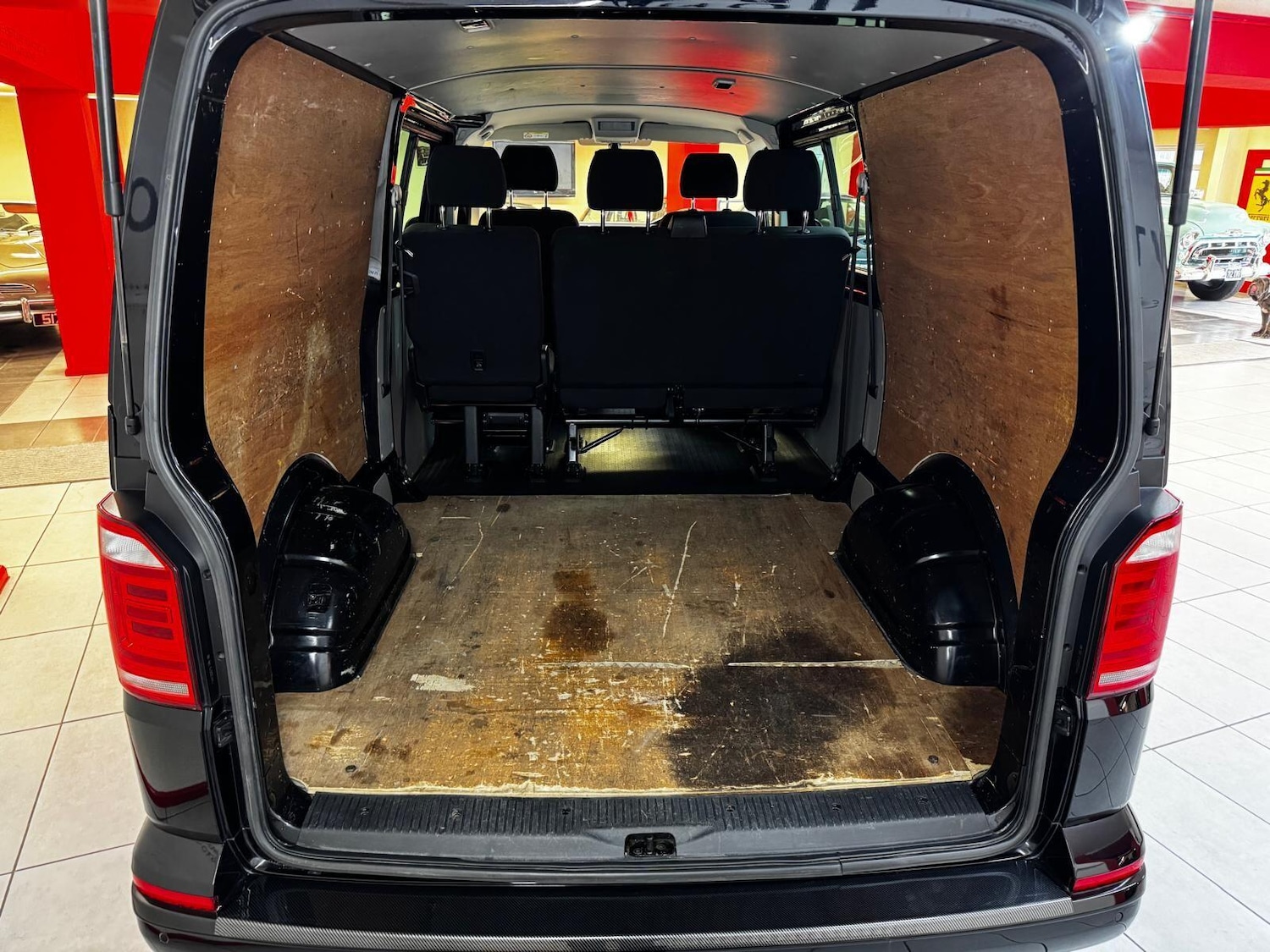 Used Volkswagen Transporter 2017 for sale - 76283713: Photo 17