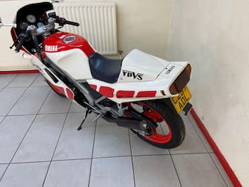 Used Yamaha TZR250 2017 for sale - bike-79873916: Photo