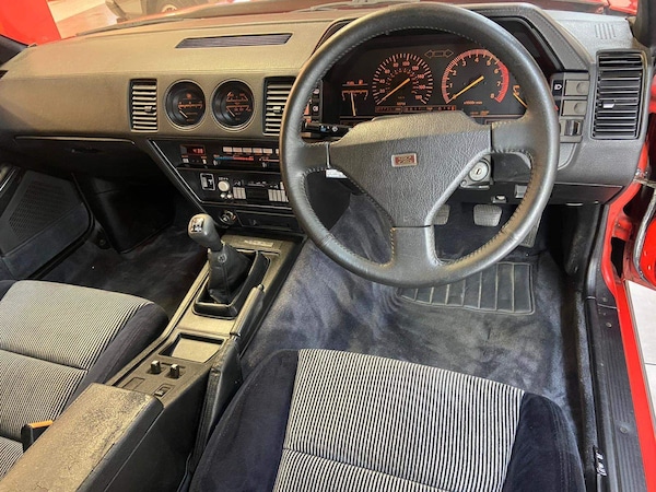 Used Nissan 300 C for sale - 75531298: Photo 26