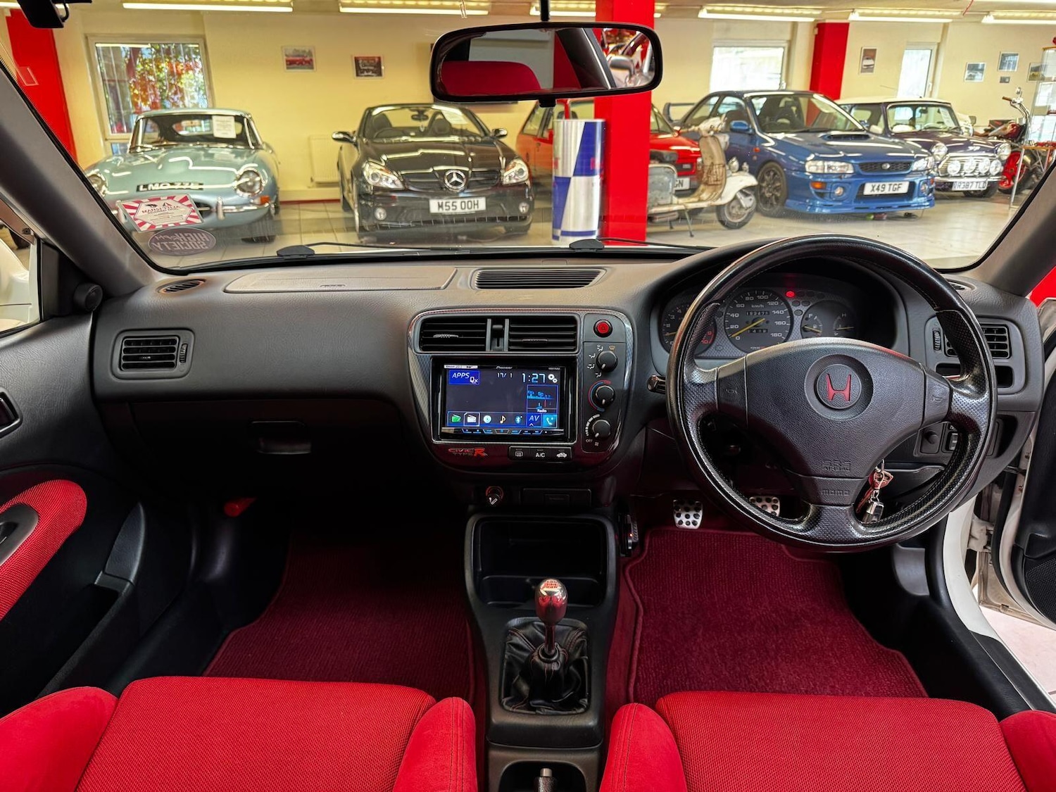 Used Honda Civic 2015 for sale - 76153079: Photo 17