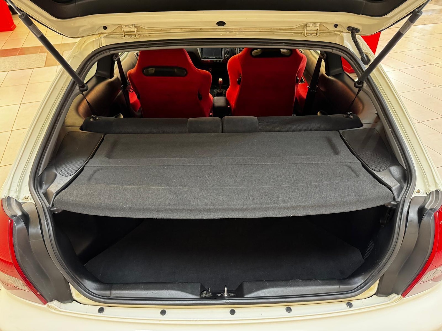 Used Honda Civic 2015 for sale - 76153079: Photo 31