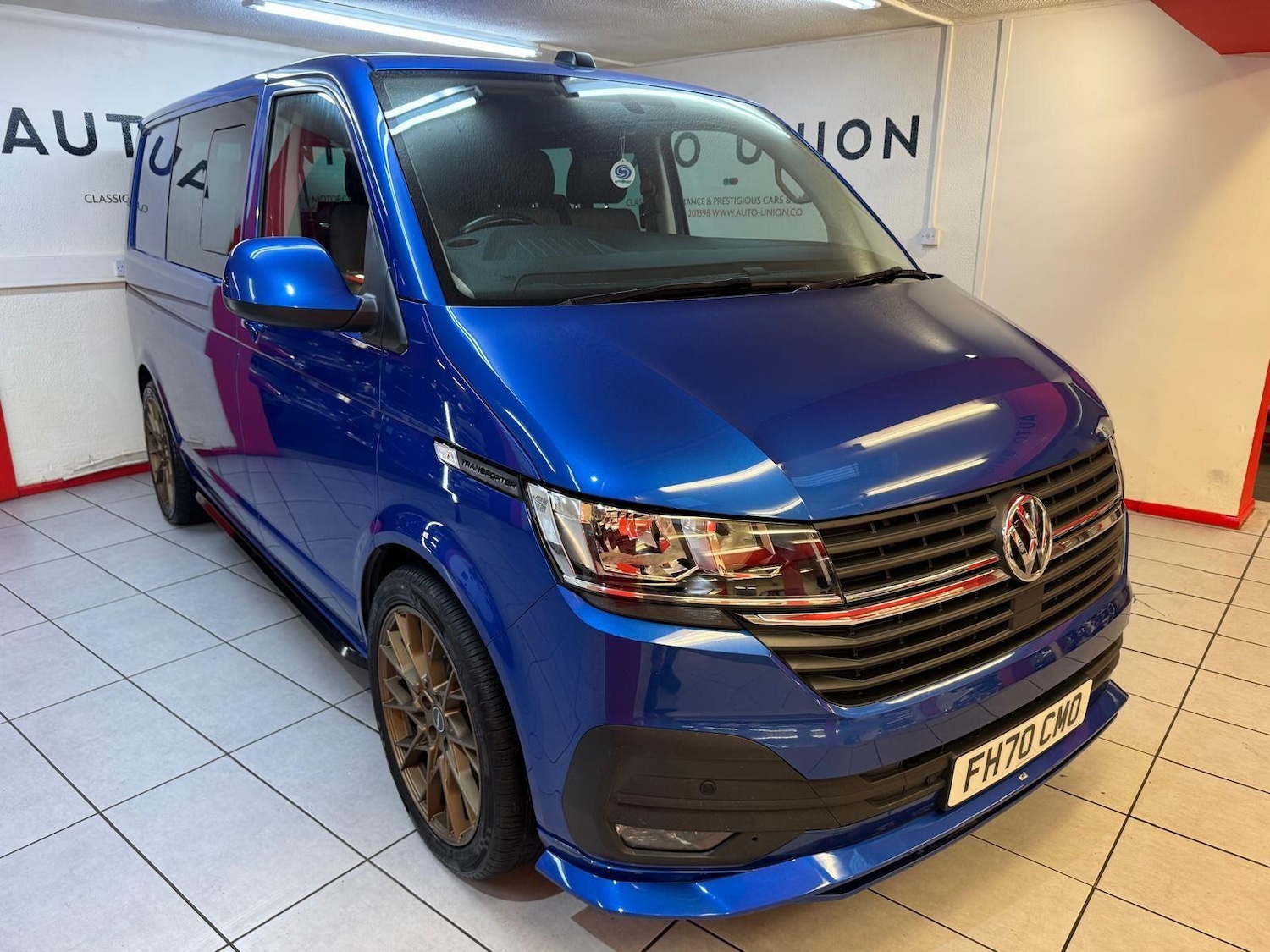 Used Volkswagen Transporter 2021 for sale - 77344937: Photo 1