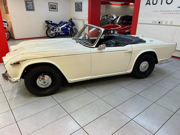 Used Triumph TR4 2018 for sale - 76282932: Photo 14