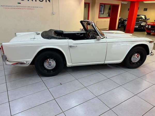 Used Triumph TR4 2018 for sale - 76282932: Photo 5