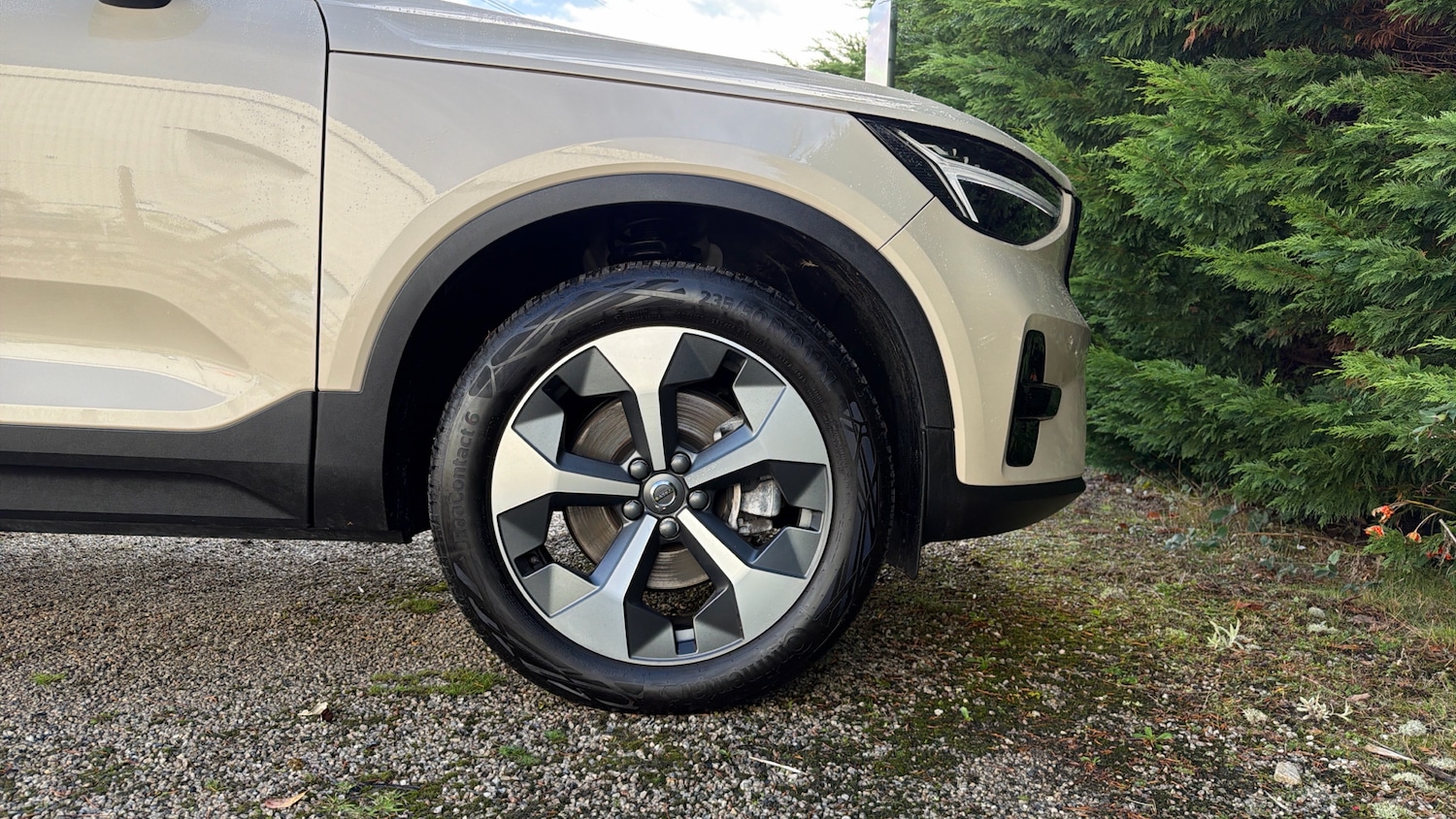 Used Volvo XC40 2024 for sale - 76653301: Photo 16