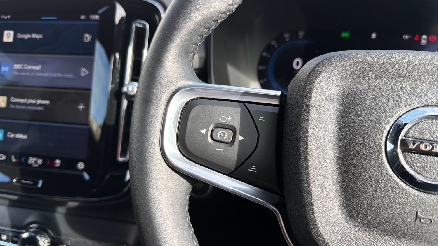 Used Volvo XC40 2024 for sale - 76653301: Photo 18