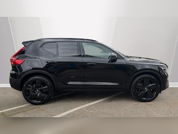 Used Volvo XC40 2025 for sale - 78269932: Photo