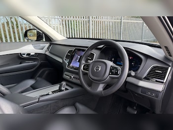 Used Volvo XC90 2022 for sale - 77409344: Photo