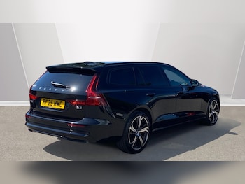 Used Volvo V60 2025 for sale - 79220136: Photo