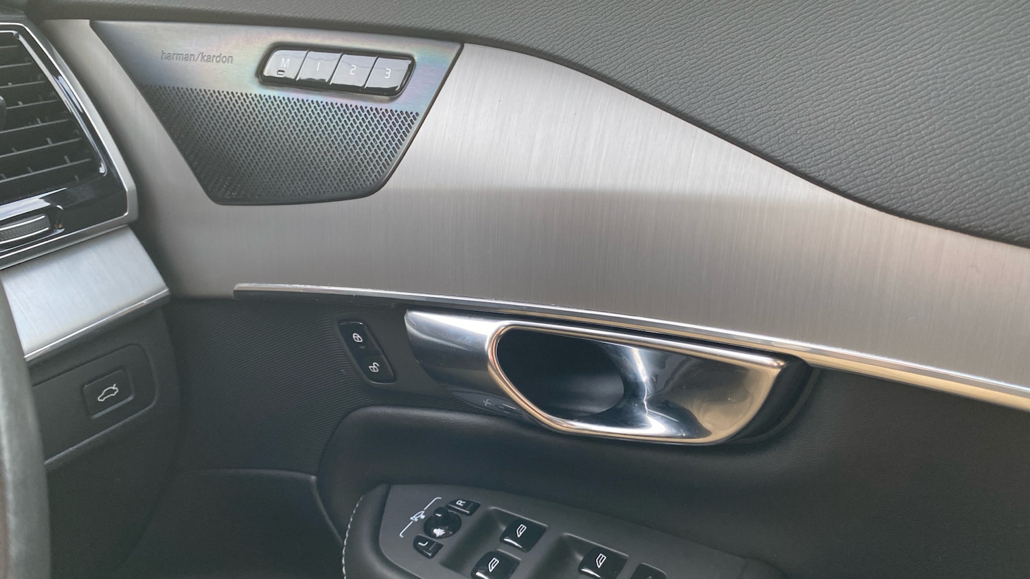 Used Volvo XC90 2019 for sale - 76653313: Photo 28