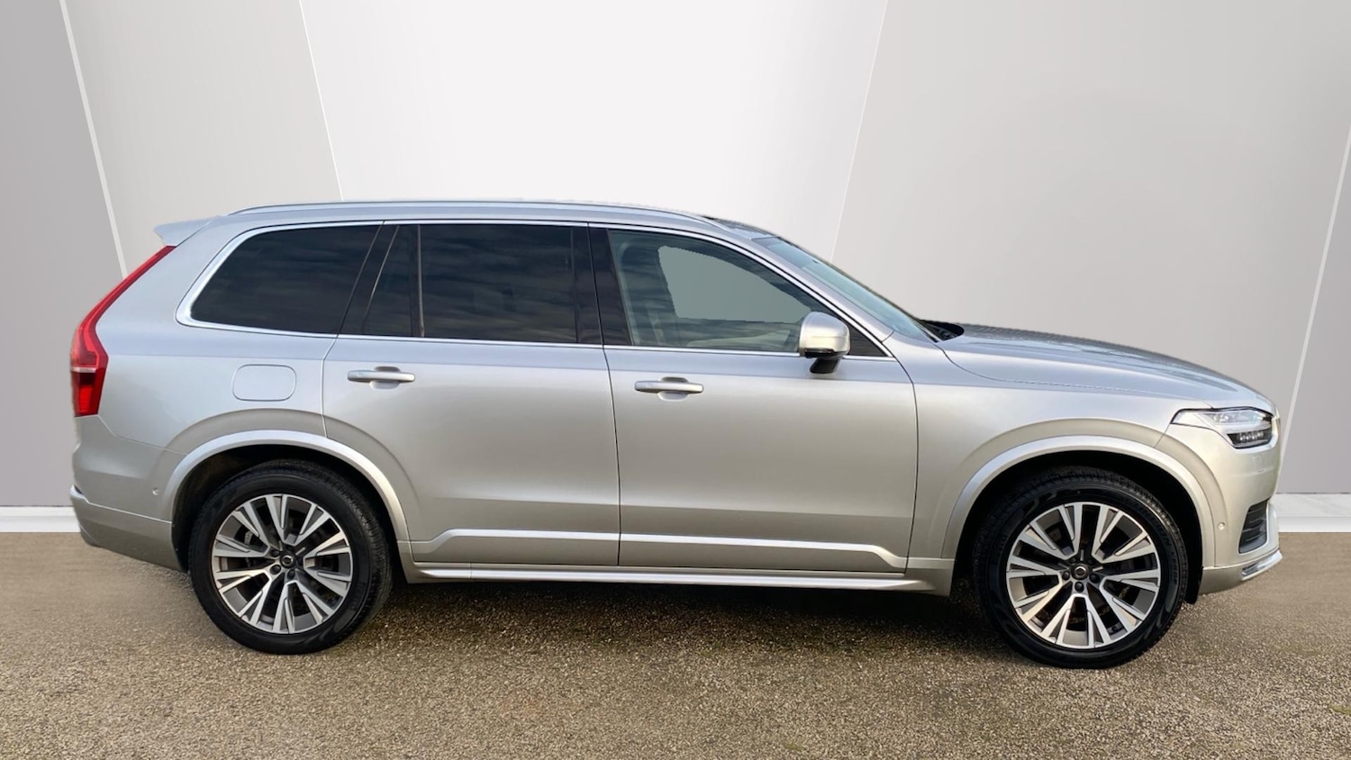 Used Volvo XC90 2019 for sale - 76653313: Photo 3