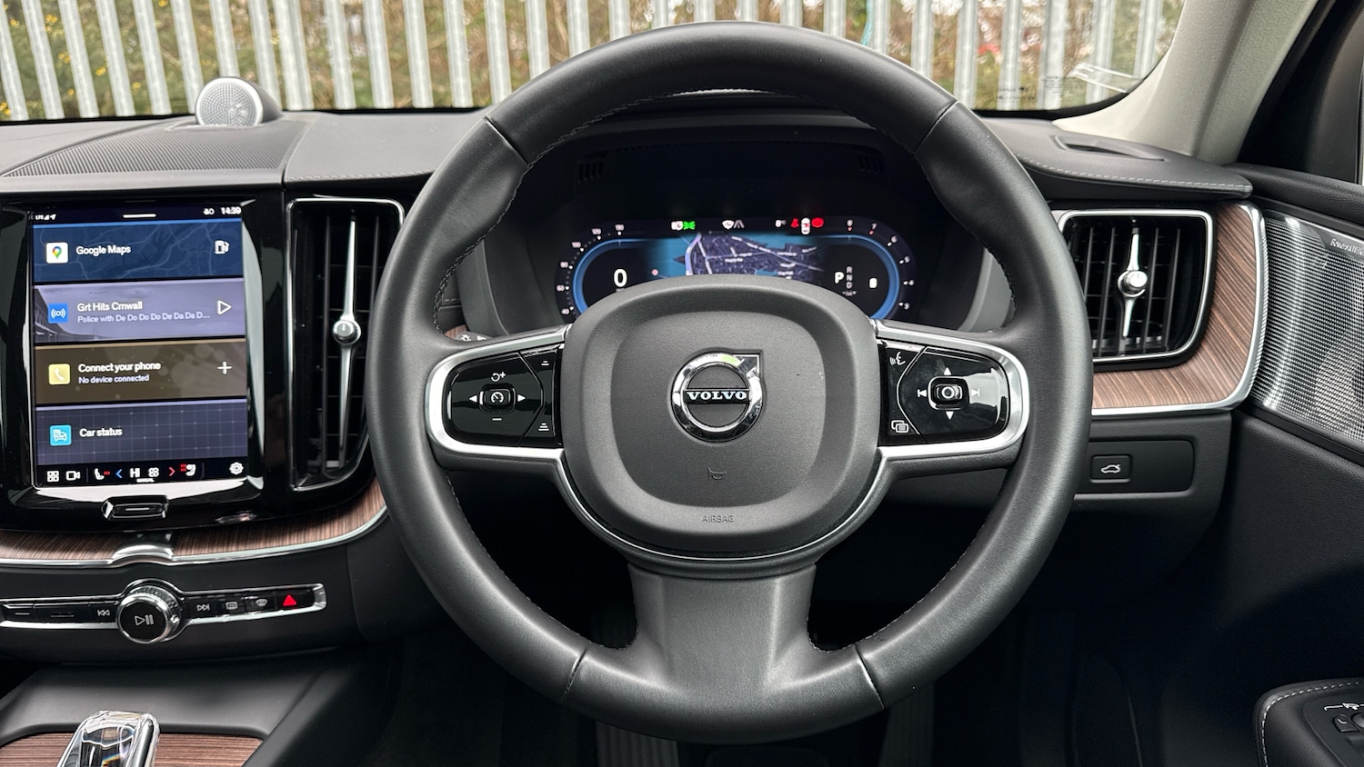 Used Volvo XC60 2022 for sale - 77336449: Photo 10