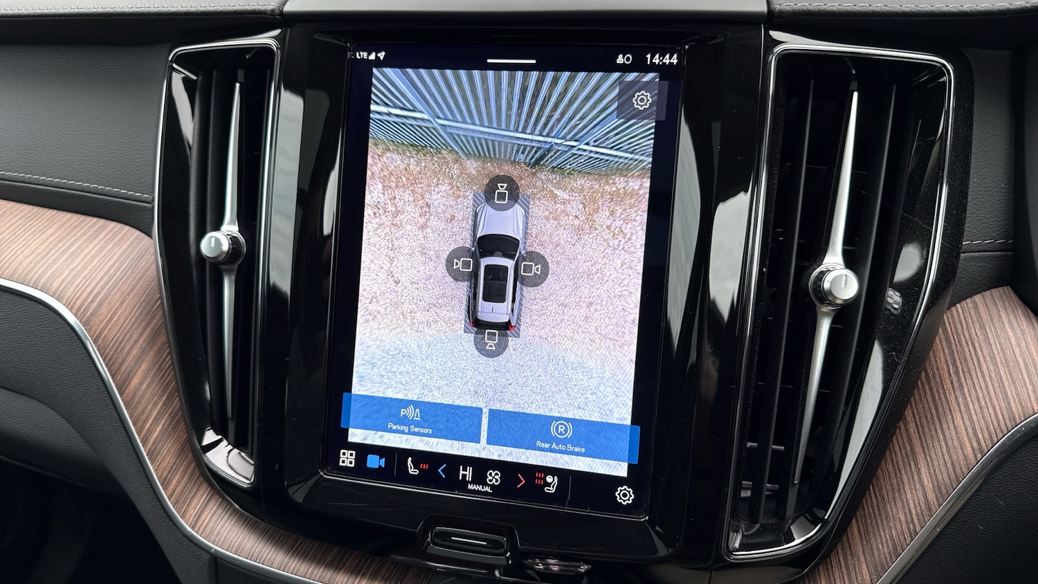 Used Volvo XC60 2022 for sale - 77336449: Photo 19