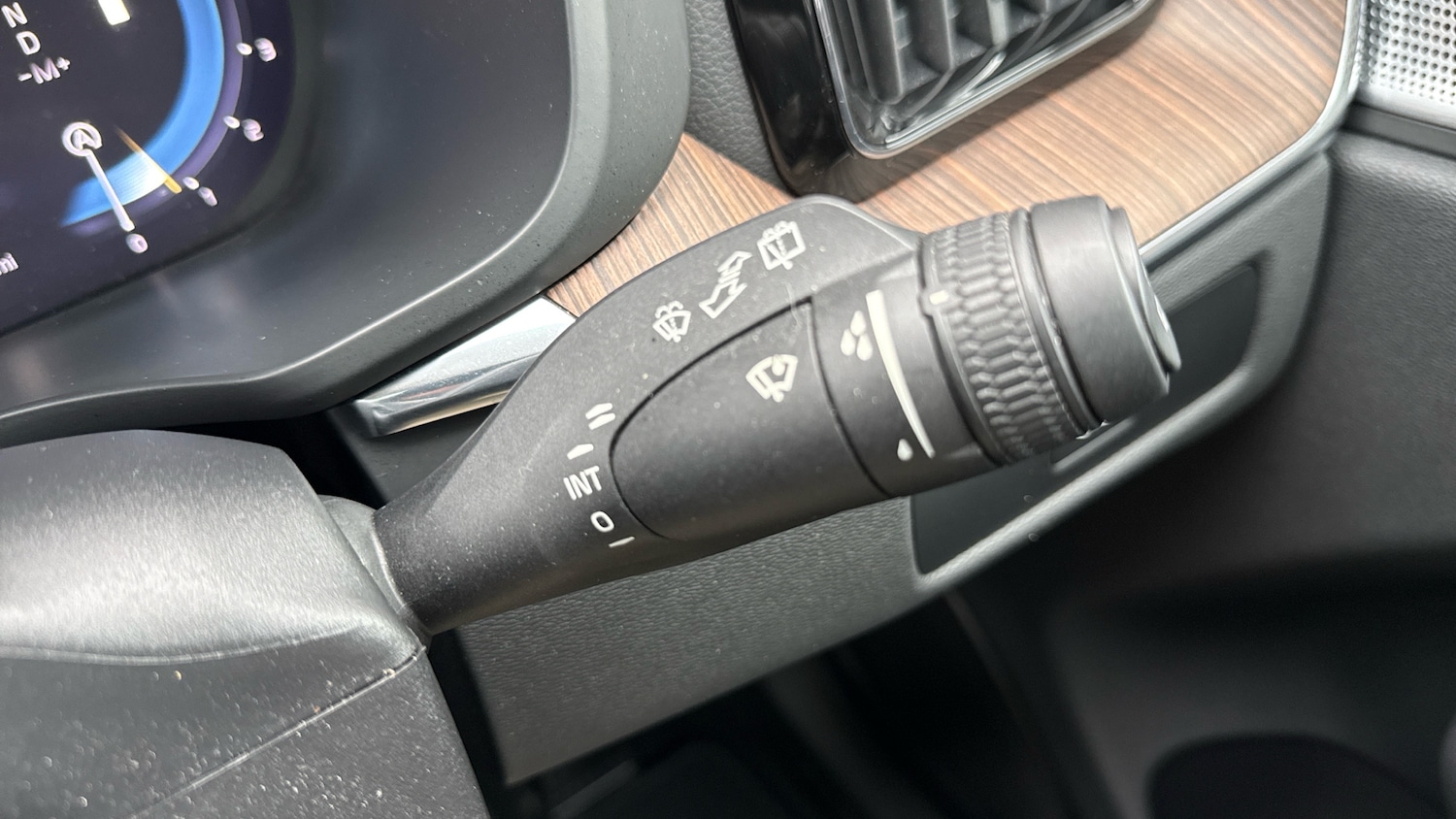 Used Volvo XC60 2022 for sale - 77336449: Photo 23