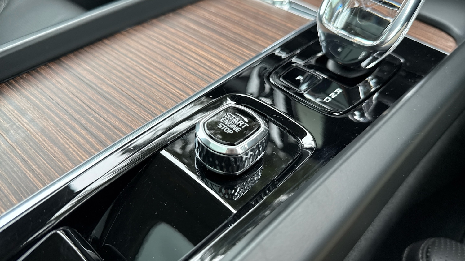 Used Volvo XC60 2022 for sale - 77336449: Photo 27