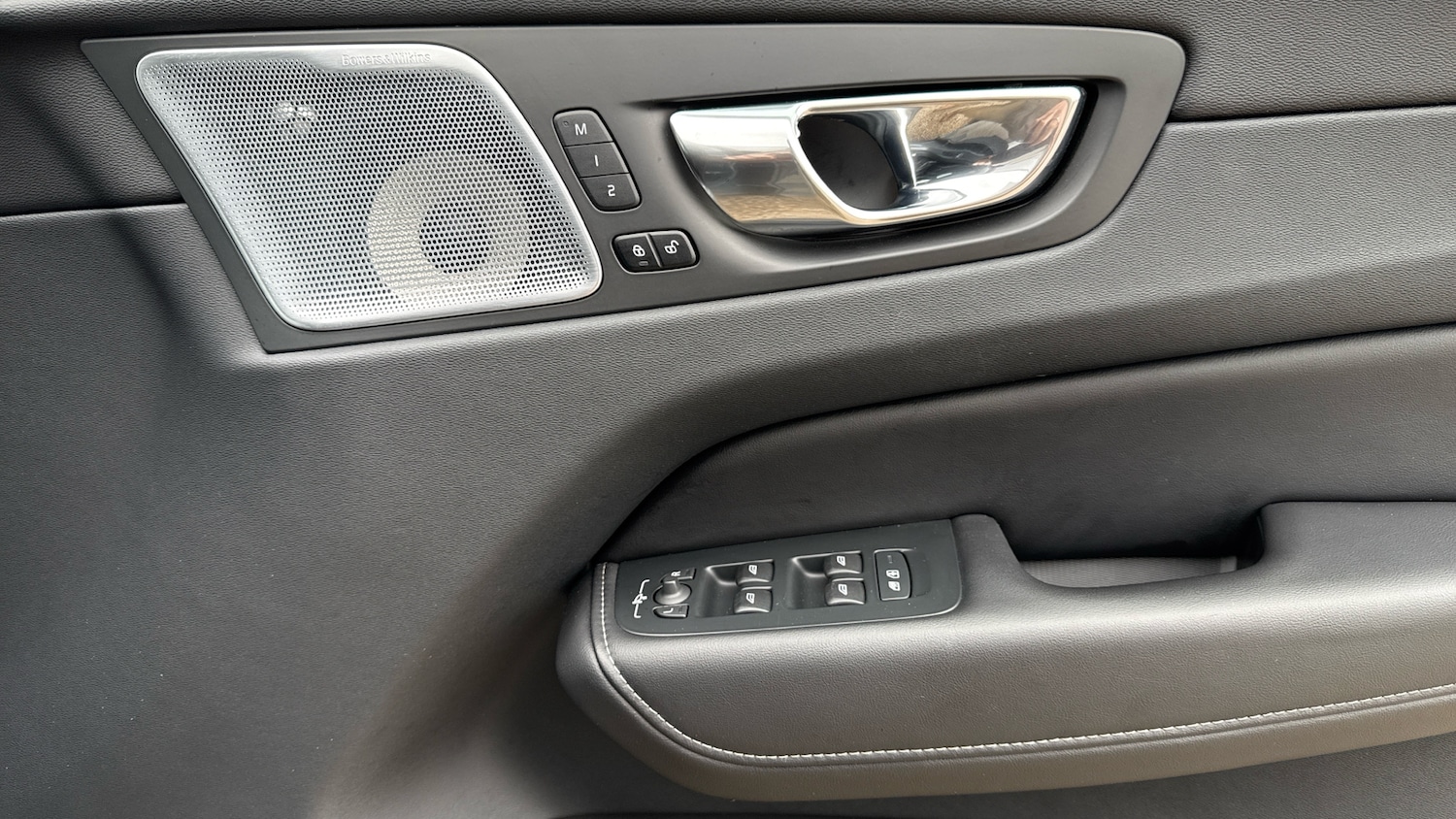 Used Volvo XC60 2022 for sale - 77336449: Photo 29