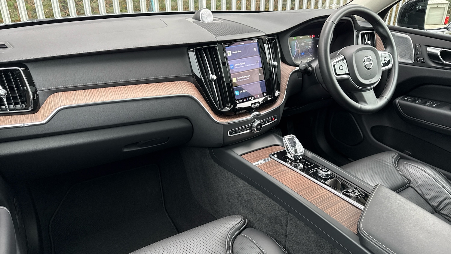 Used Volvo XC60 2022 for sale - 77336449: Photo 41