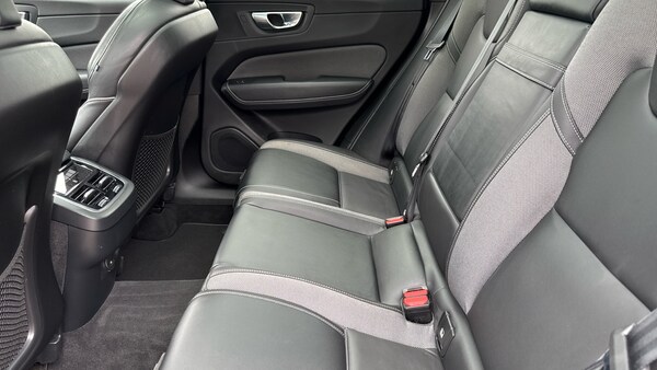 Used Volvo XC60 2021 for sale - 75561505: Photo 10
