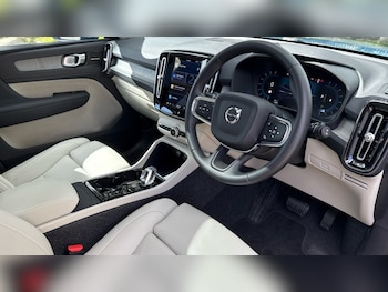 Used Volvo XC40 2024 for sale - 78237135: Photo