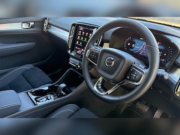 Used Volvo XC40 2025 for sale - 78433351: Photo