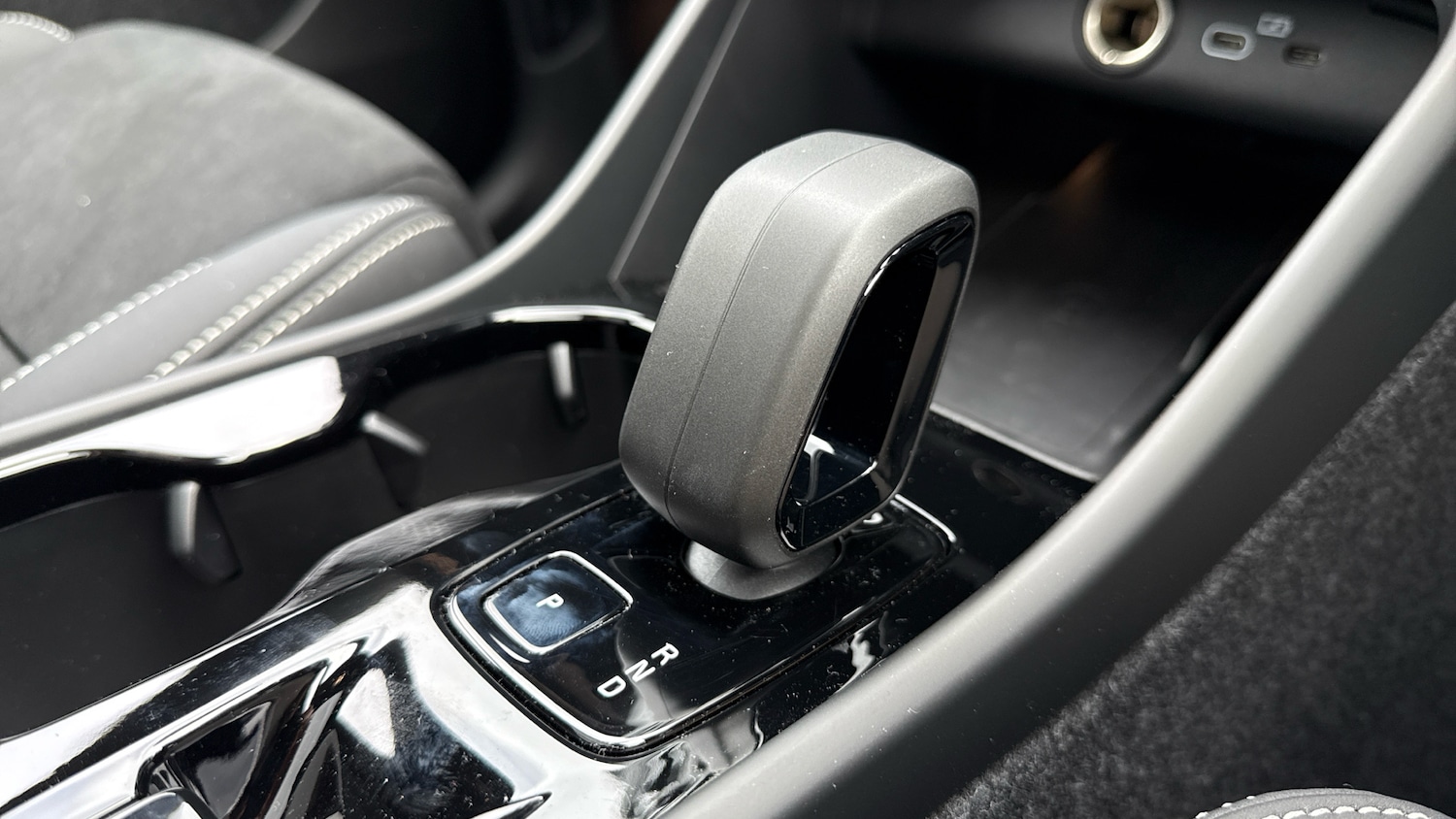 Used Volvo XC40 2025 for sale - 76653298: Photo 14