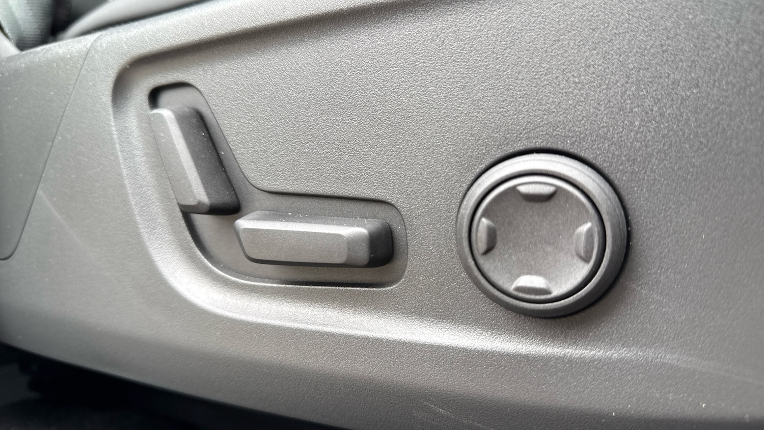 Used Volvo XC40 2025 for sale - 76653298: Photo 27