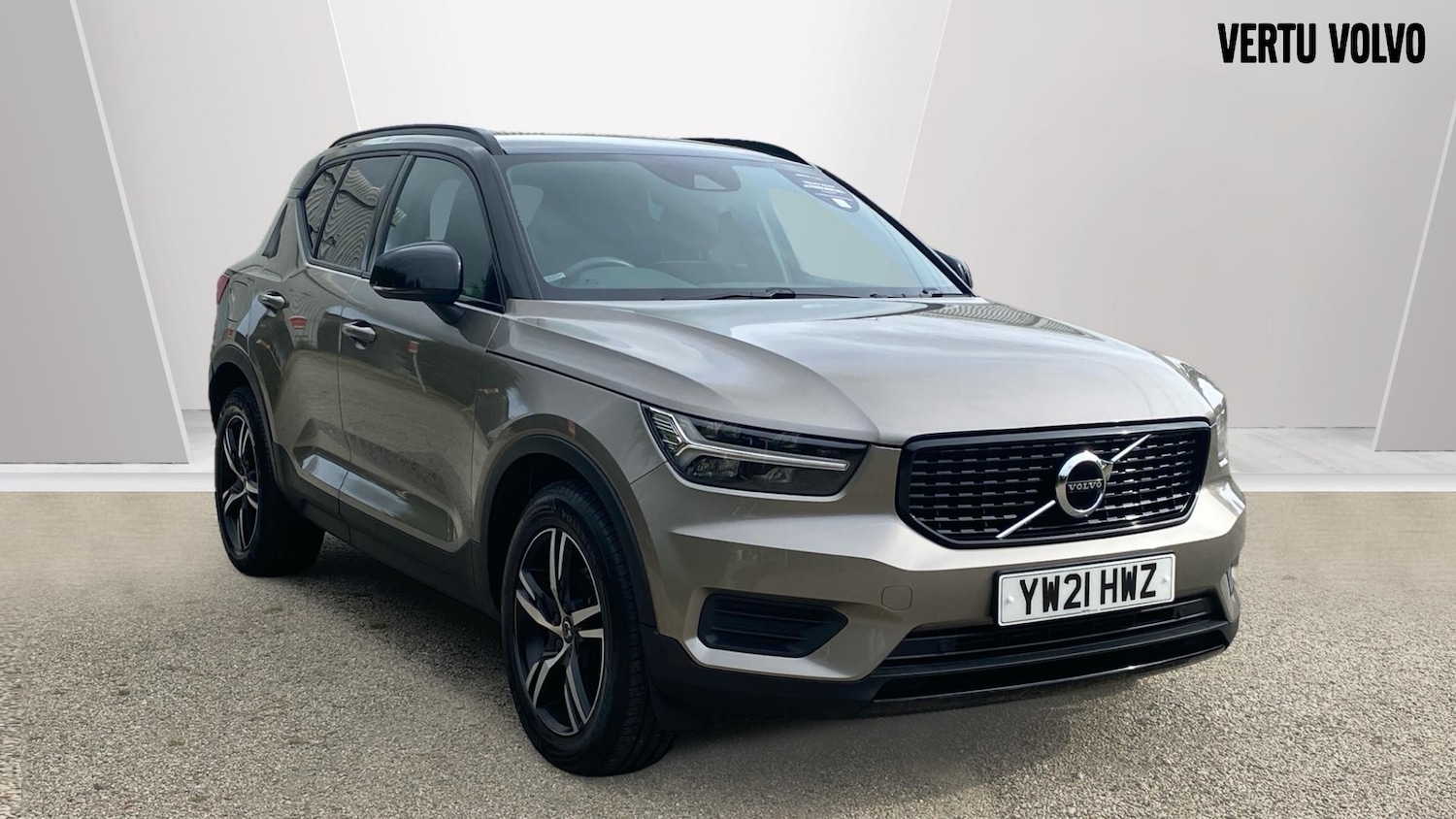Used Volvo XC40 2021 for sale - 75960161: Photo 1