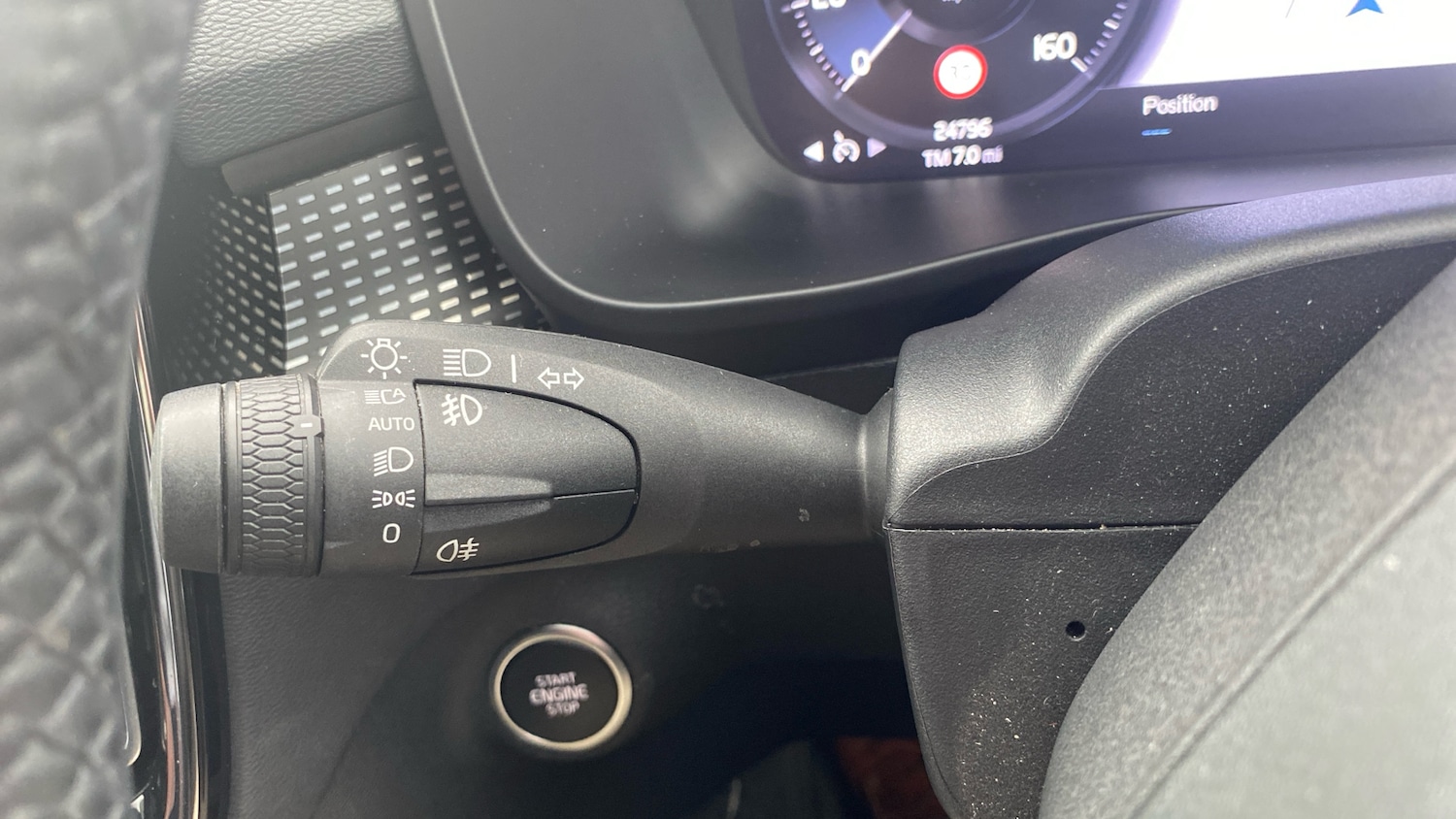 Used Volvo XC40 2021 for sale - 75960161: Photo 24