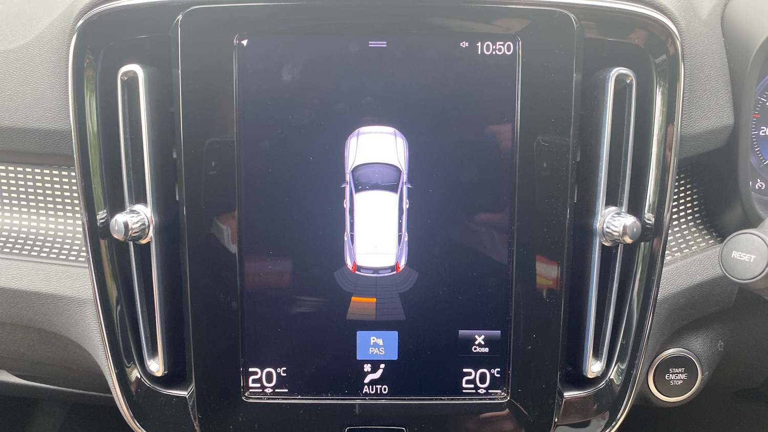 Used Volvo XC40 2021 for sale - 75960161: Photo 32