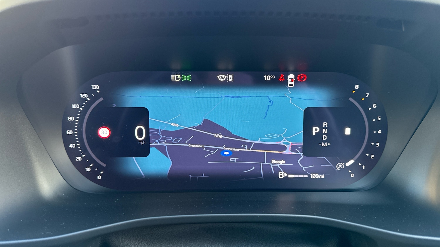 Used Volvo XC40 2025 for sale - 76653335: Photo 11