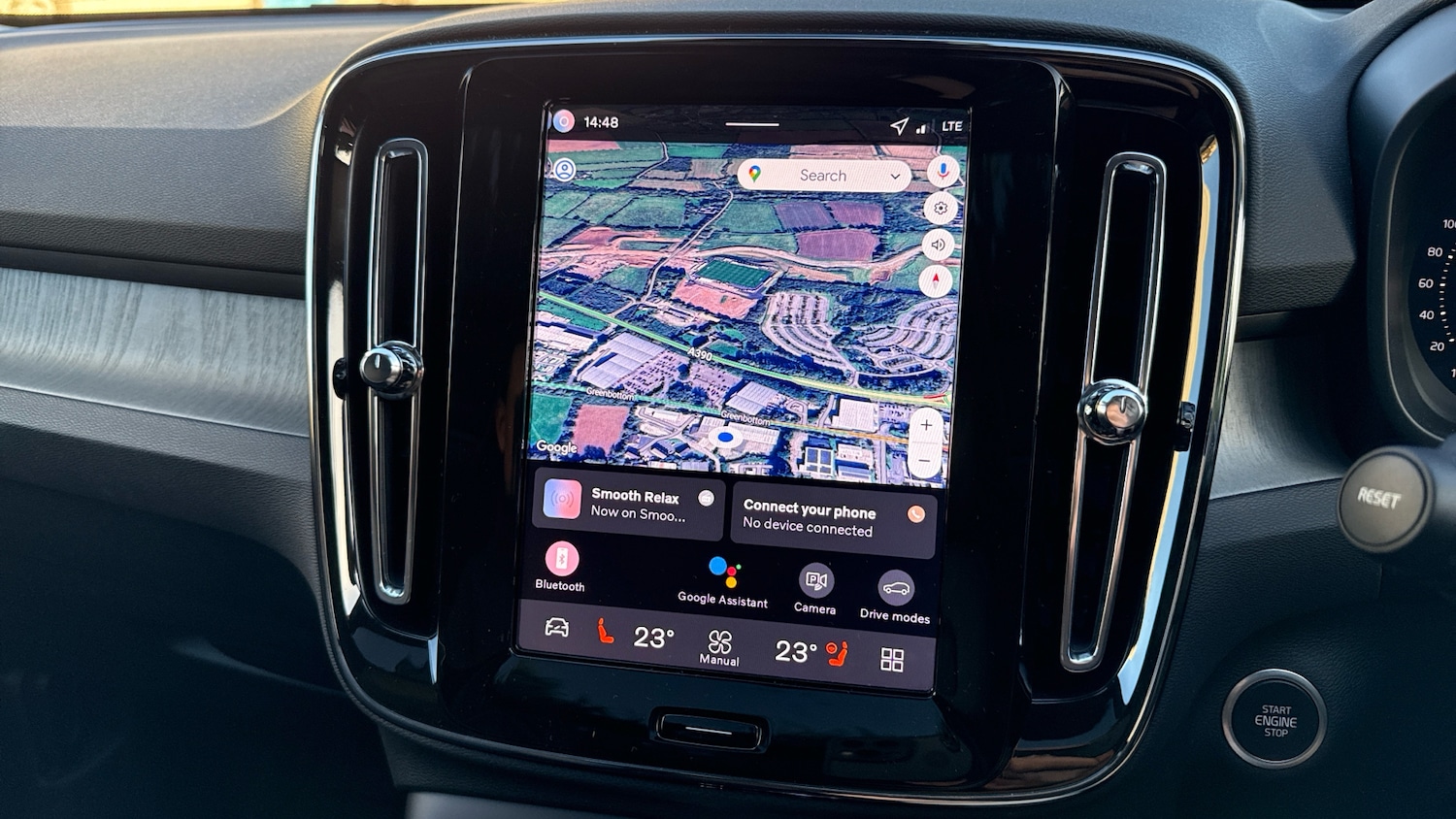 Used Volvo XC40 2025 for sale - 76653335: Photo 12