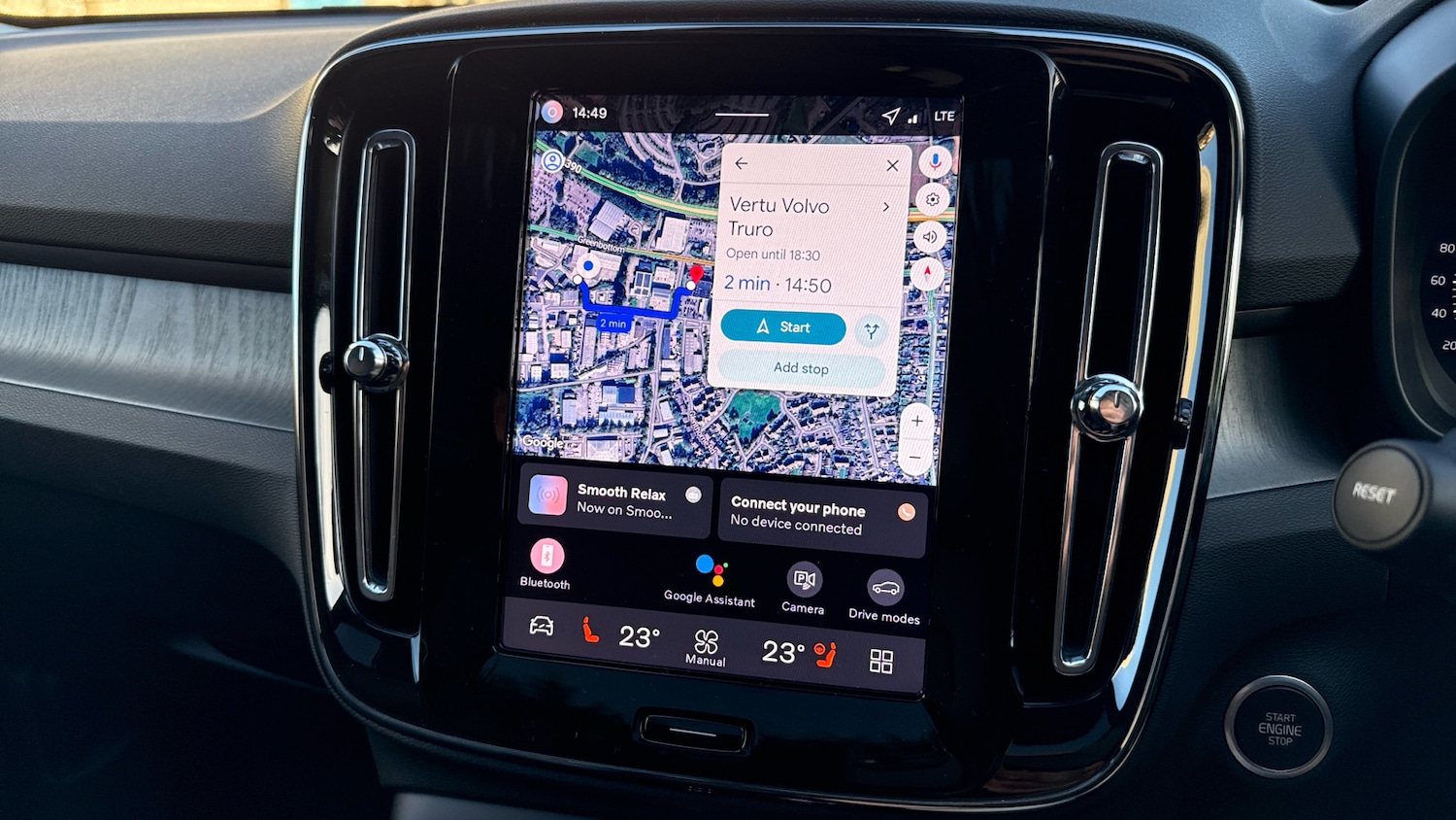 Used Volvo XC40 2025 for sale - 76653335: Photo 17