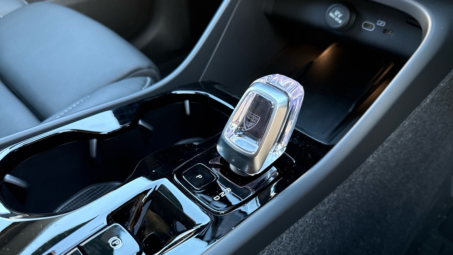 Used Volvo XC40 2025 for sale - 76653335: Photo 25