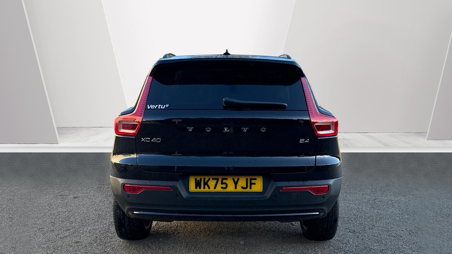 Used Volvo XC40 2025 for sale - 76653335: Photo 7