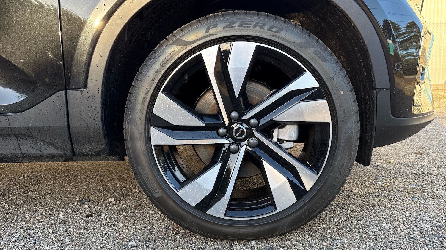 Used Volvo XC40 2025 for sale - 76653335: Photo 9