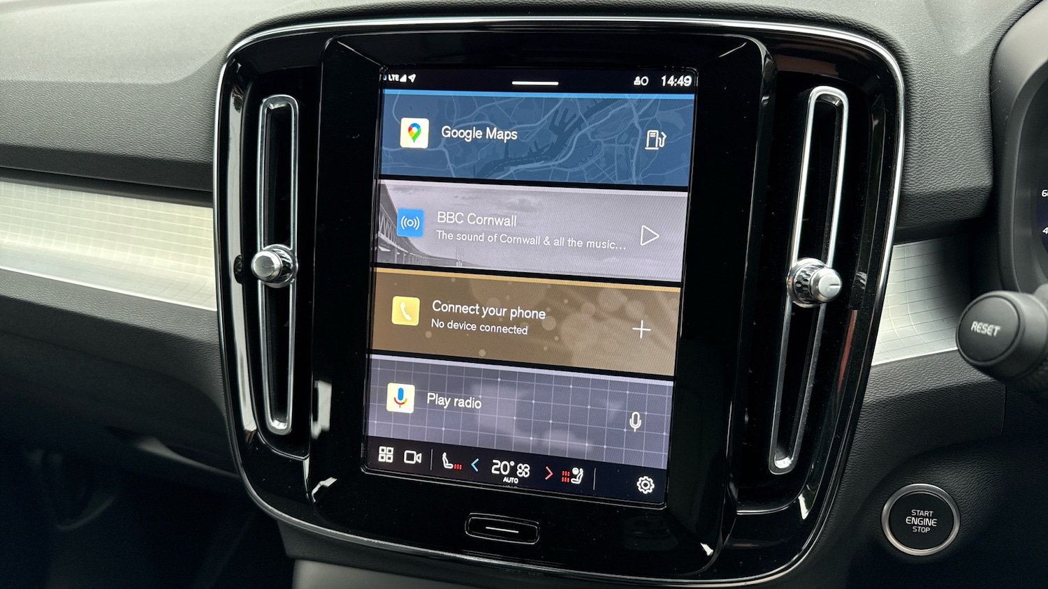 Used Volvo XC40 2024 for sale - 76722714: Photo 12