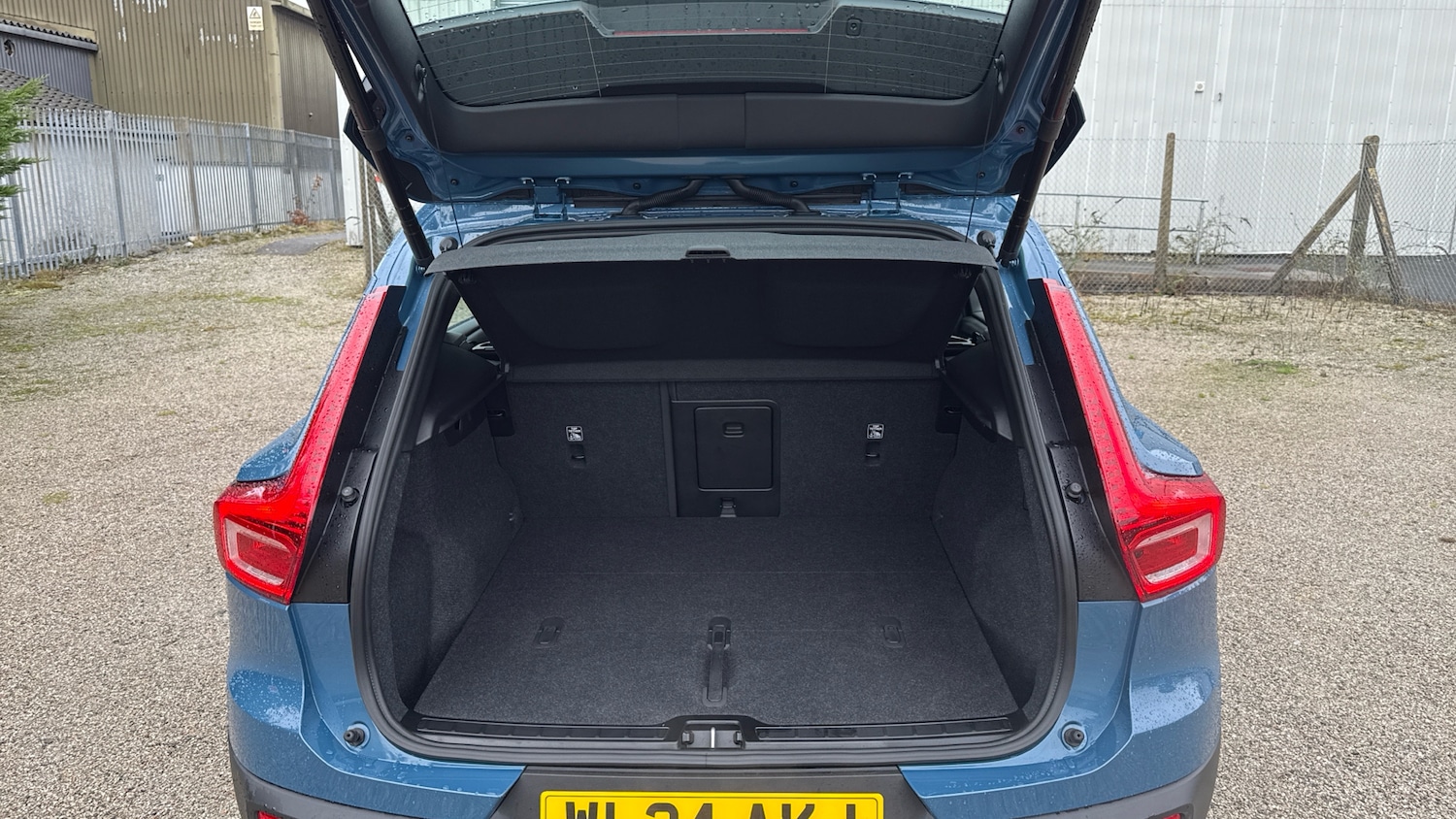 Used Volvo XC40 2024 for sale - 76722714: Photo 13