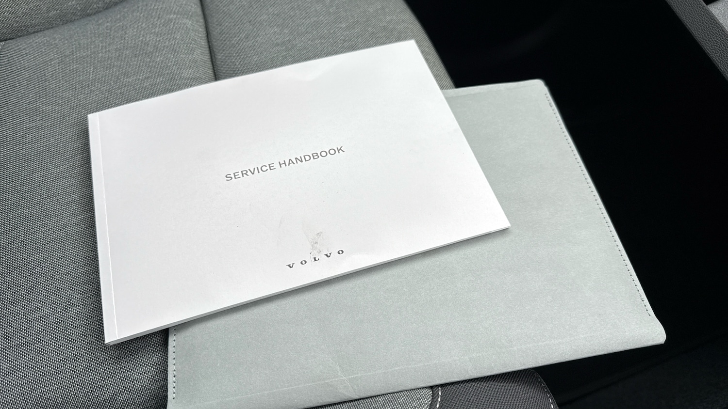 Used Volvo XC40 2024 for sale - 76722714: Photo 15