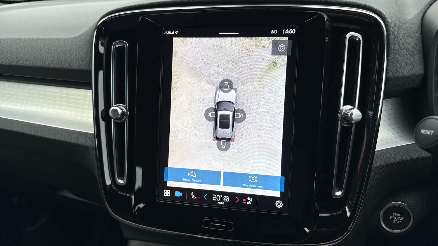 Used Volvo XC40 2024 for sale - 76722714: Photo 19