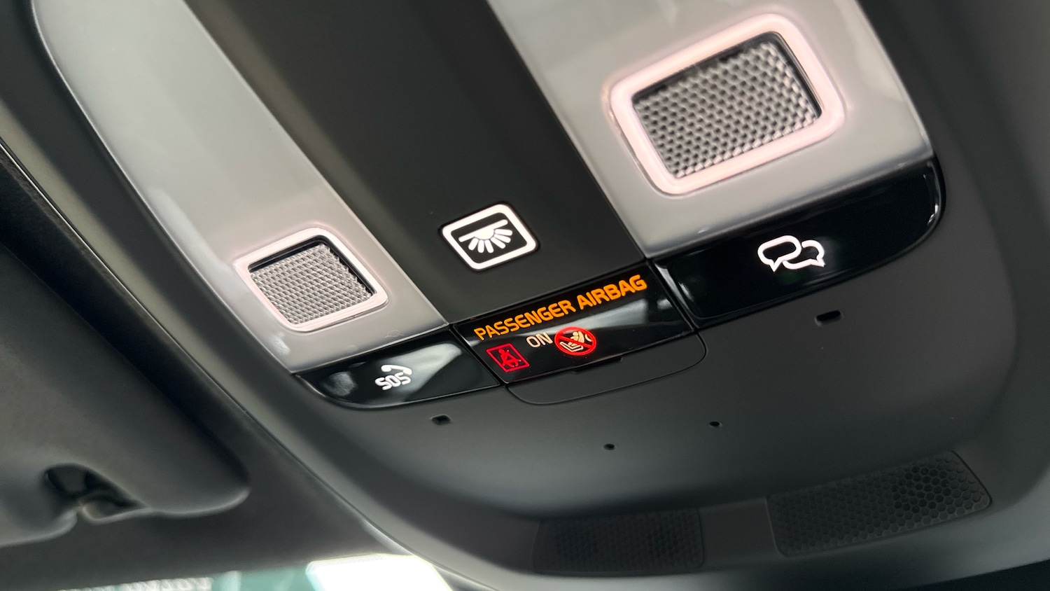 Used Volvo XC40 2024 for sale - 76722714: Photo 31