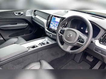 Used Volvo XC60 2025 for sale - 76653293: Photo