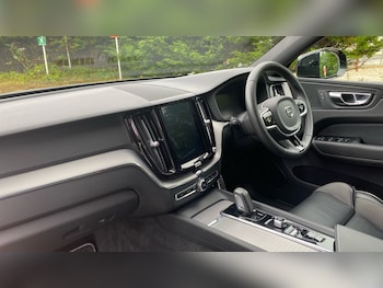Used Volvo XC60 2020 for sale - 75272575: Photo