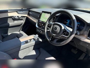 Used Volvo XC90 2026 for sale - 78555971: Photo