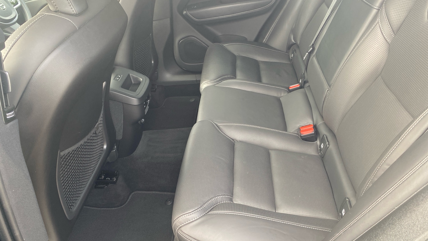 Used Volvo XC60 2018 for sale - 75931850: Photo 10