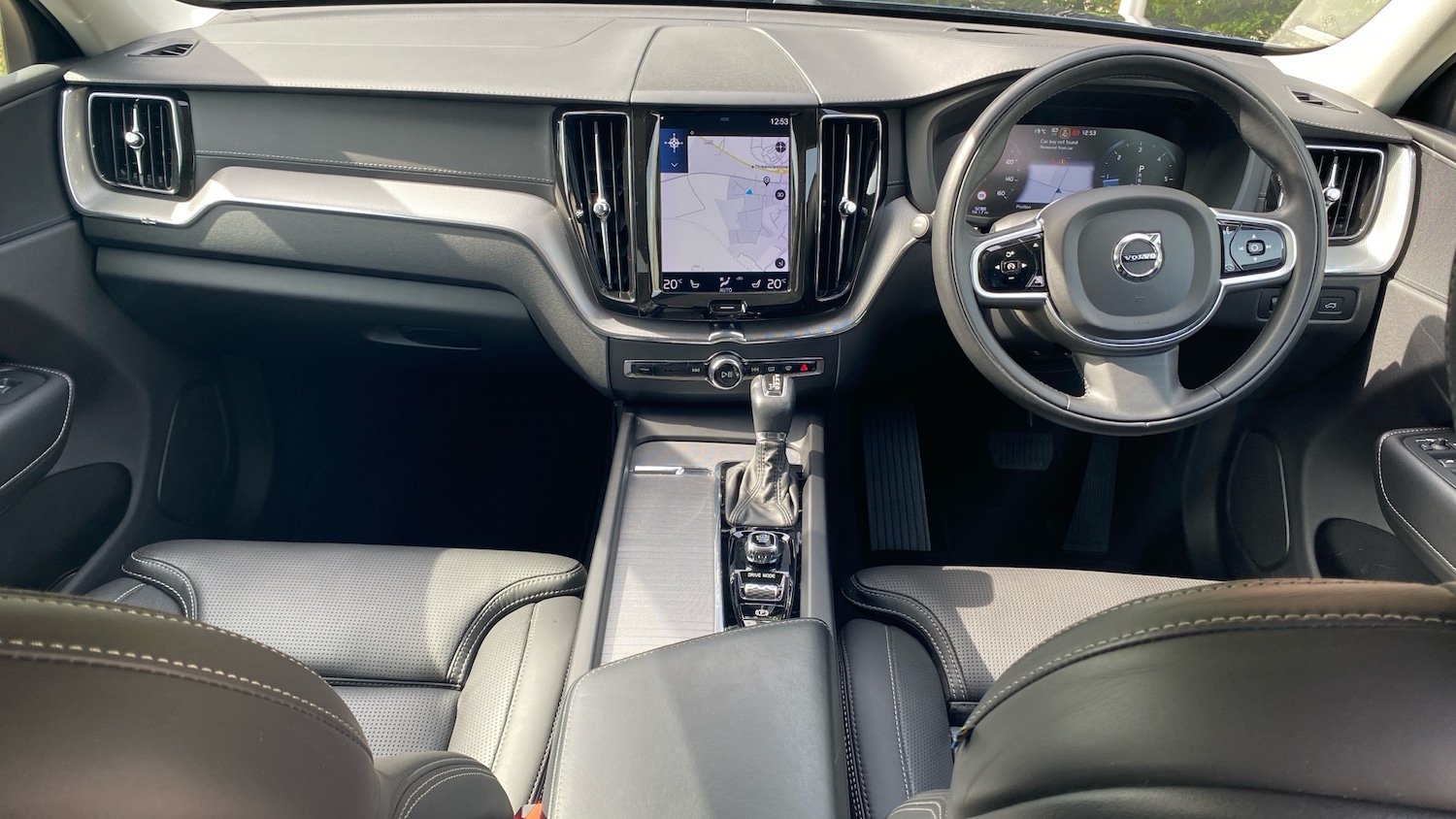 Used Volvo XC60 2018 for sale - 75931850: Photo 20