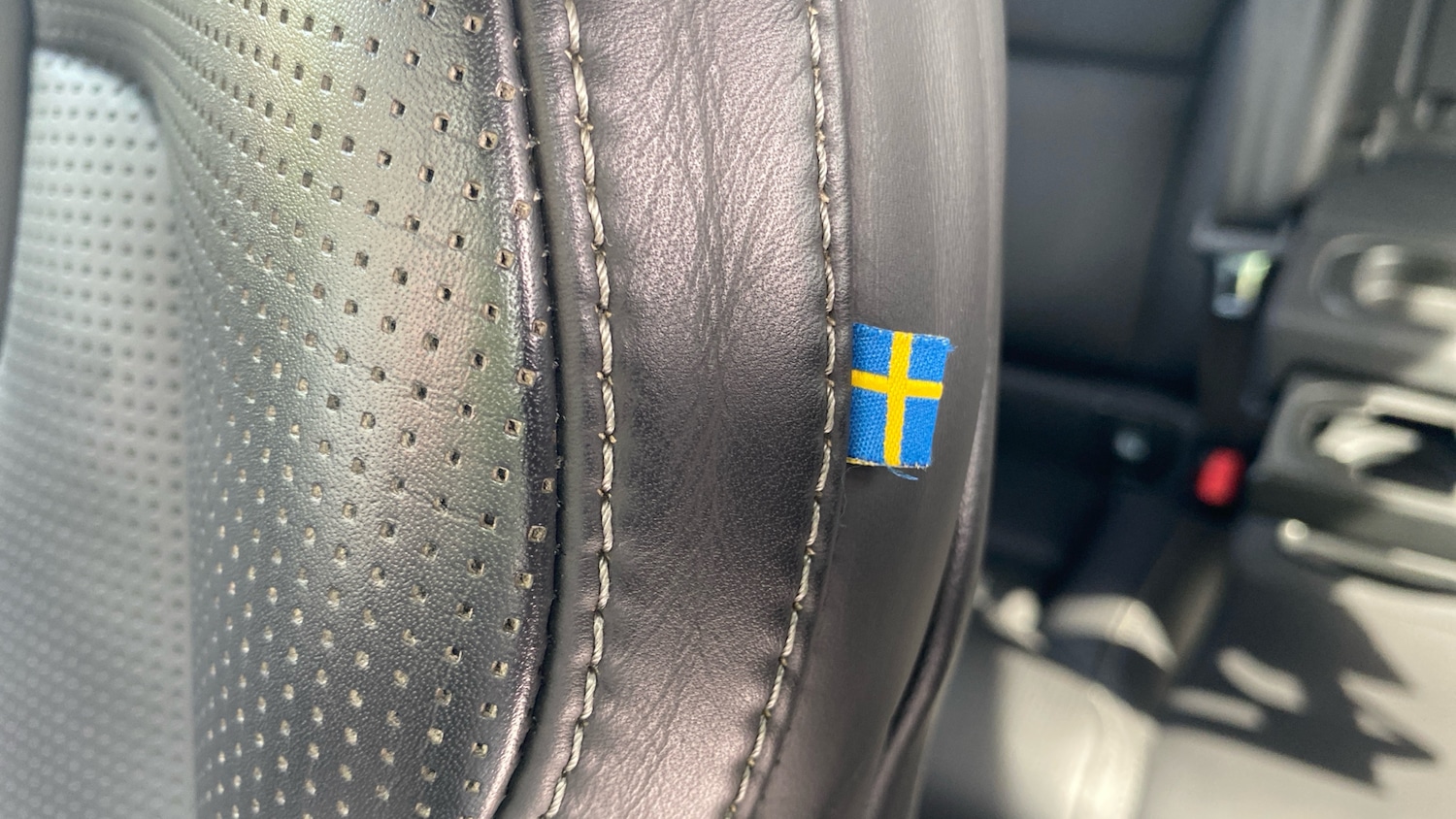 Used Volvo XC60 2018 for sale - 75931850: Photo 22