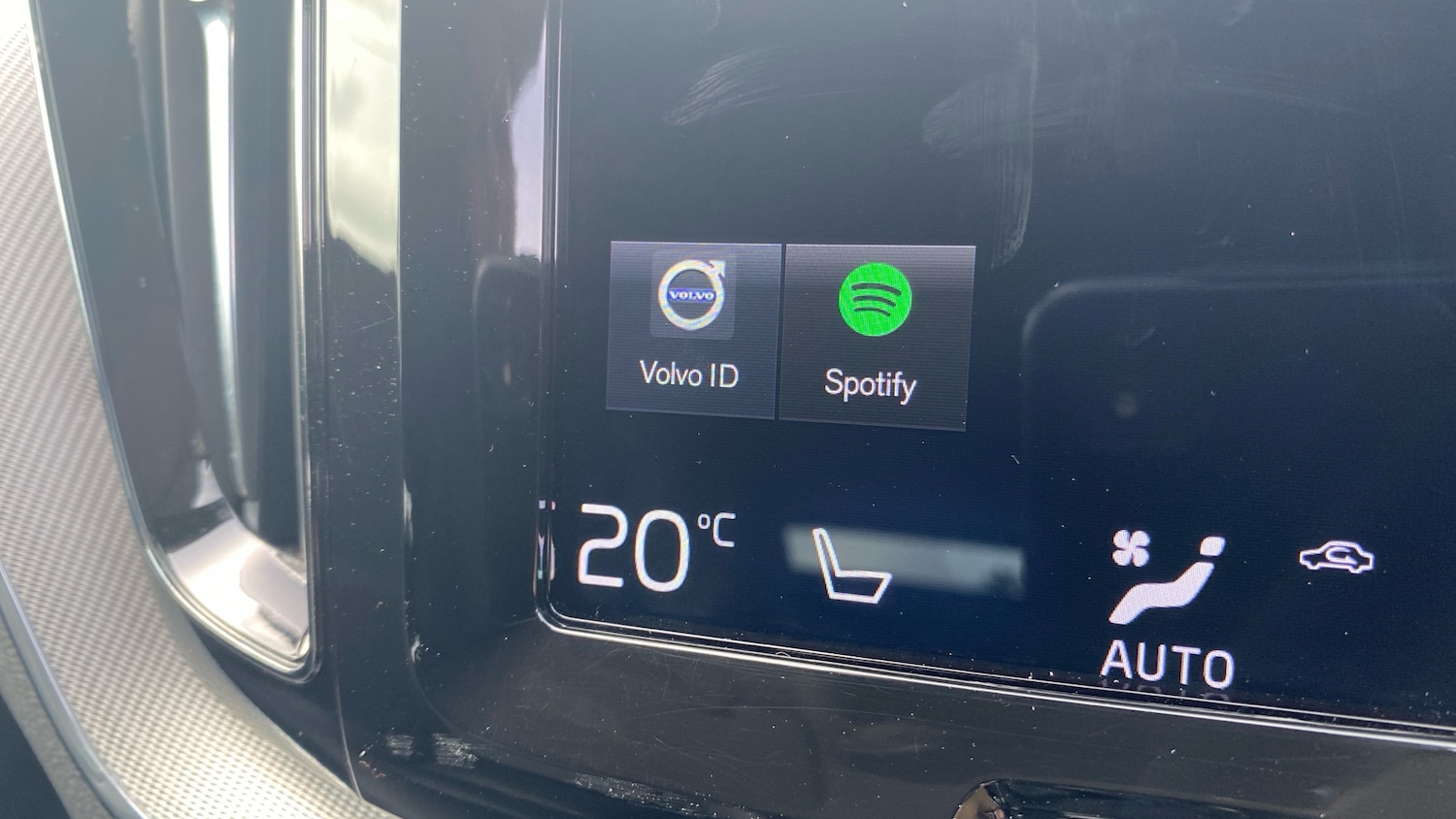 Used Volvo XC60 2018 for sale - 75931850: Photo 31