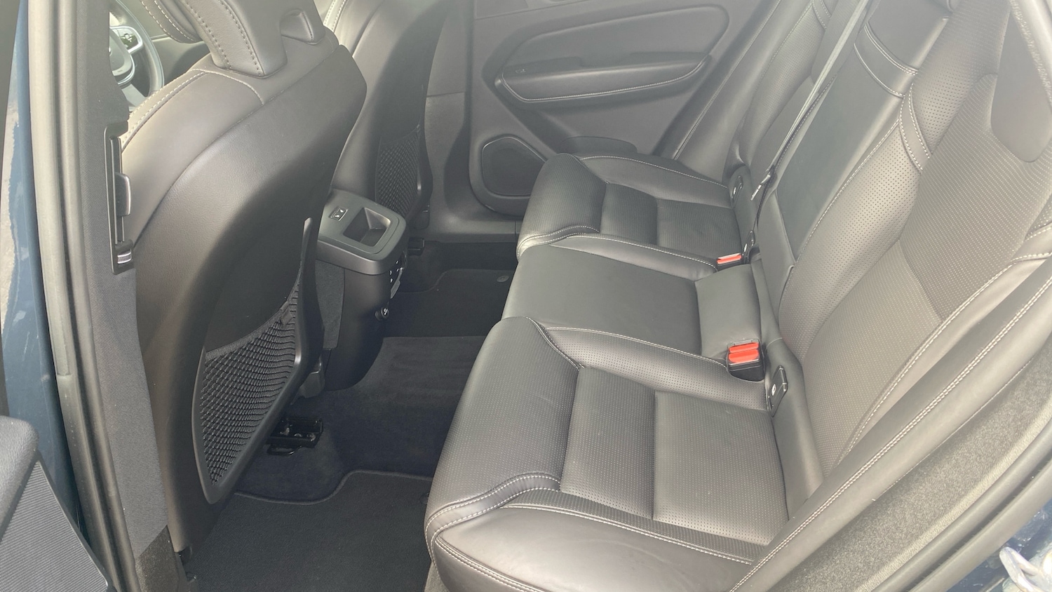 Used Volvo XC60 2018 for sale - 75931850: Photo 33