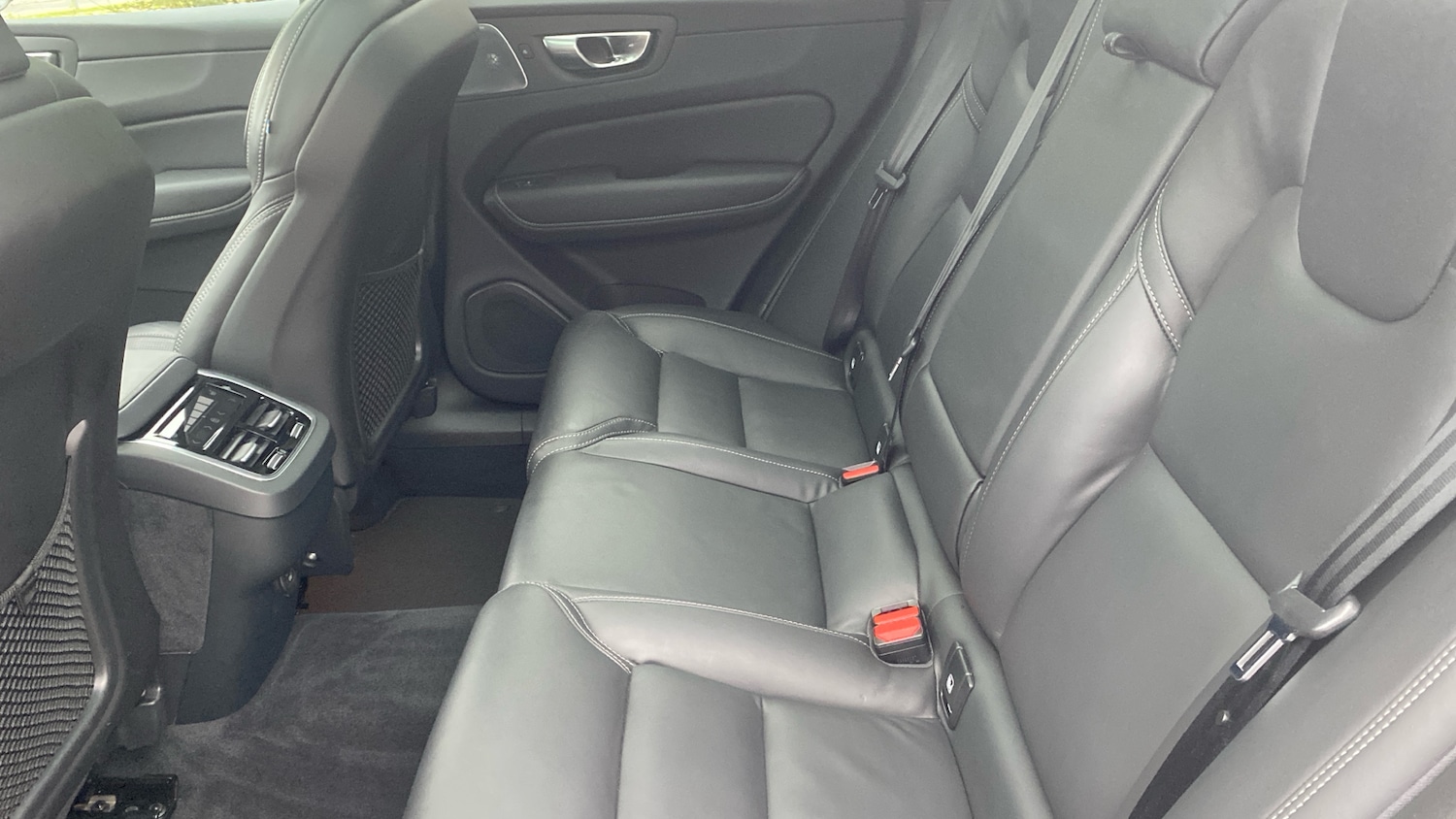 Used Volvo XC60 2025 for sale - 76653304: Photo 10