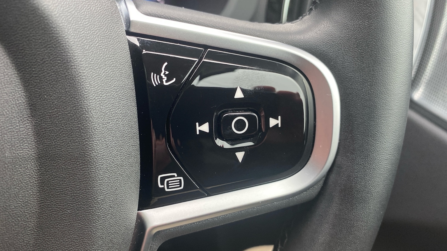 Used Volvo XC60 2025 for sale - 76653304: Photo 19